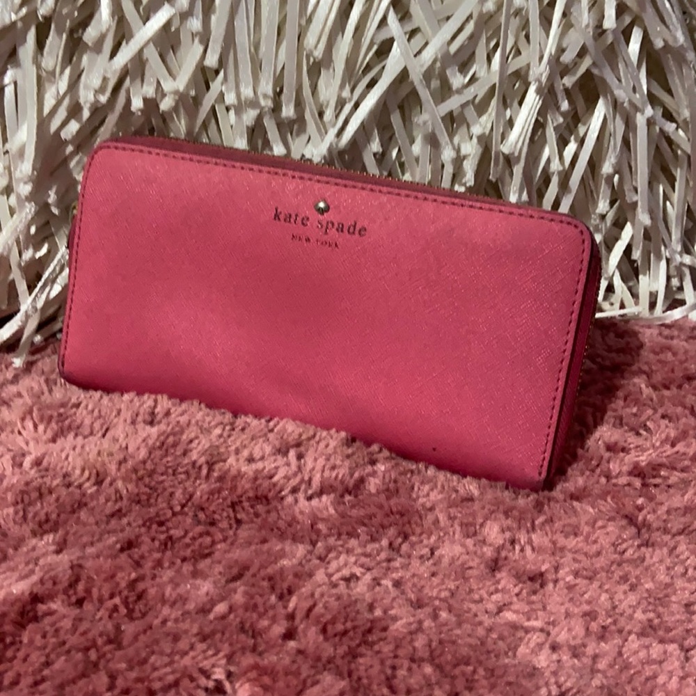 Kate Spade ♠️ cute and sassy pink wallet.